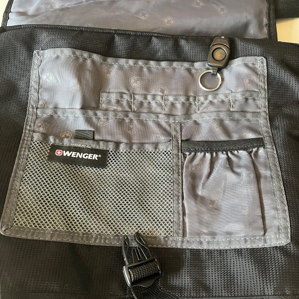 WENGER Swiss Army knife Messenger Bag